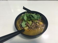 泡椒牛肉面-一品郑记重庆牛肉米线馆(东泰路店)