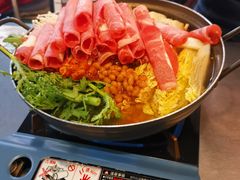 部队锅-MI WU FACTORY米屋美食工厂餐厅(绿地店)