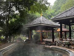 -九曲湾度假村温泉