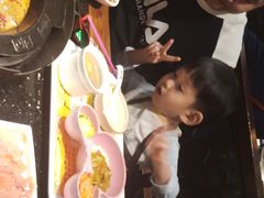 -香佰里鲜货火锅(佳乐金街店)