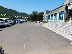 -大连铭湖国际观光牧场