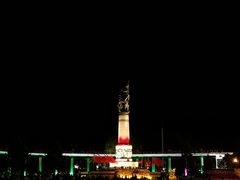 -人民防洪胜利纪念塔