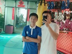-KingBull私教健身&格斗订制(龙井商业中心店)