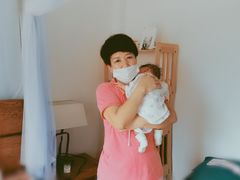 -苏州雏渐肥月嫂