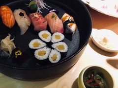 -萤初高端日料王(曲江银泰店)