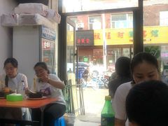 -曹宝林砂锅麻辣烫(星光路店)