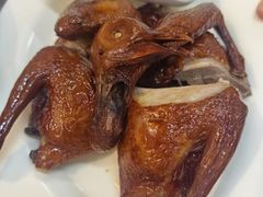 红烧乳鸽-陈根记大牌档