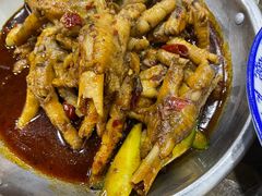 -江城燕子大排档(江汉路步行街店)