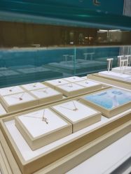 -宏艺珠宝(柳溪店)