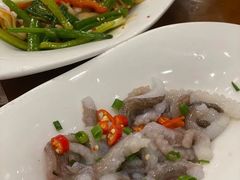 -青瓦餐厅·生鱼片·韩园烤肉(西塔店)