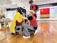 -首脑美容美发化妆美甲培训学校(龙岗校区)