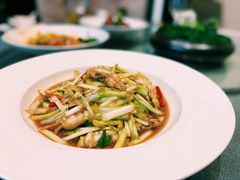 韭黄炒蛏子-碧丽宫大酒店(召稼楼店)