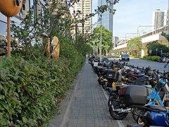-环球港-停车场