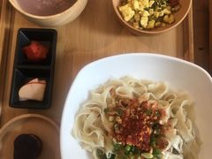 -一两饭川味素食餐厅