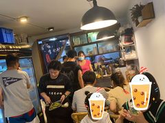 等位区-大佬李砂锅(钱江财富广场店)
