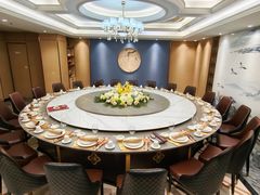 -天鲜阁·海鲜粤菜·33年老字号(石槎白云站店)