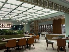 -上海虹桥祥源希尔顿酒店