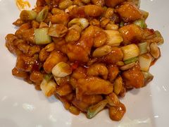 -肘子酥·天津菜·特色捞面(德云社店)