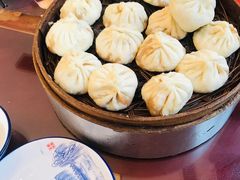 猪肉灌汤包-草包包子铺1937(普利街店)