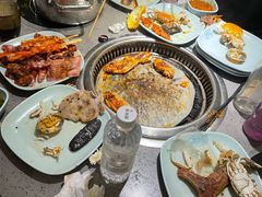 -金滏山烤肉·海鲜·火锅自助餐厅(襄阳万达店)