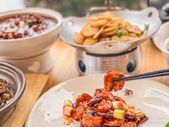 -嫩芽 ·地道重庆菜(十八梯露台夜景店)