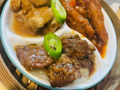 排骨拼凤爪-喜鹊茶点.啫煲(车陂店)
