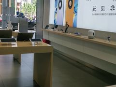 -华为授权体验店(万航渡路)