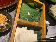 -渝涯重庆豆花老火锅(中赢国际店)