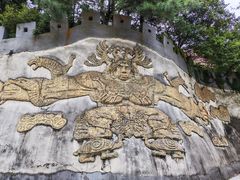 -彩色沙林风景区