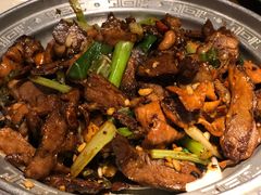 -95号酱骨·一块豆腐(展春园西路店)