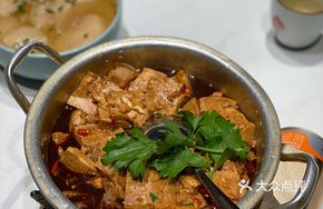 Stewed Tofu in Large Pot