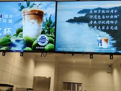-瑞幸咖啡(凯德虹口龙之梦店)