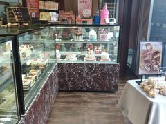 面包甜点陈列柜-精点味道(西安路店)