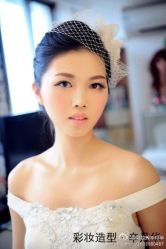 辛丹华-上海彩妆秀摄影设计有限公司