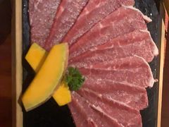 -山之屋炭火烧肉·生啤畅饮(大朗万科中央公园店)