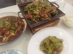-渝悦情·新派川菜(建国门店)