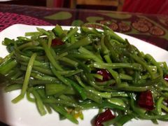 -小厨子私房菜·云南美食店
