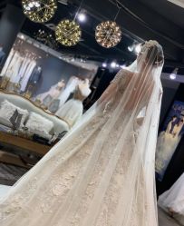 -艾米丽婚纱礼服