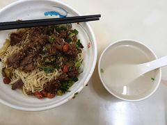 -阿阳牛腩腌面店