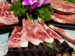 -明洞阿姨·韩式酱蟹烤肉·创意料理(三元桥店)