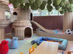 -水桶王国主题餐厅·聚会·生日派对·亲子活动·家庭套餐(亚龙湾希尔顿店)