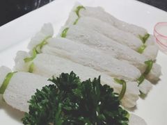虾滑-大匠工房古船木艺术餐厅·猪肚鸡专门店(长白仙岛店)