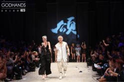 -Godhands美发设计沙龙