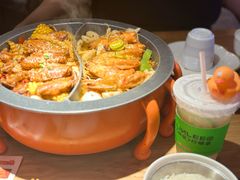 -多嘴超级肉蟹煲(吉林财富购物广场店)