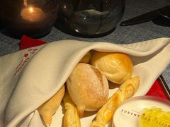 -弦月窗LUNETTE BY AMANDA(复兴路店)