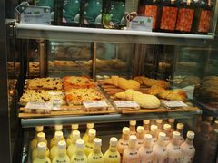 面包甜点陈列柜-奈雪的茶(赛格店)