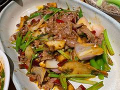 张老师的牛肉-十三式重庆江湖菜(金茂览秀城店)