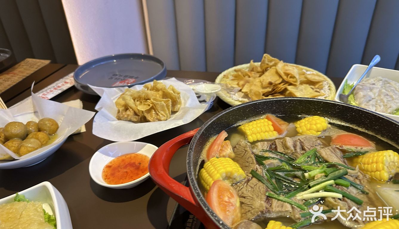 已经来过很多次了，他们家的这个火锅又可以吃