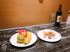 -天津梅江中心皇冠假日酒店