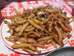 -威记烧嘢·南宁烧烤·超级生牛(绿地店)